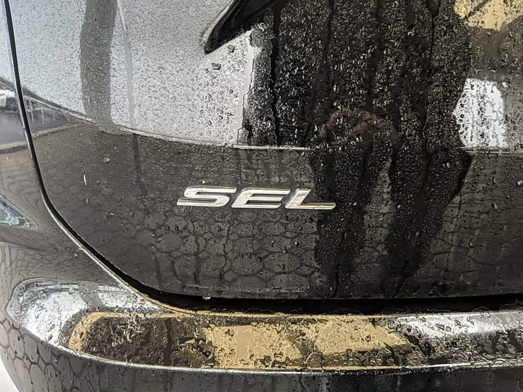 Certified 2024 Ford Edge SEL w/ Convenience Package AWD/4WD image 8