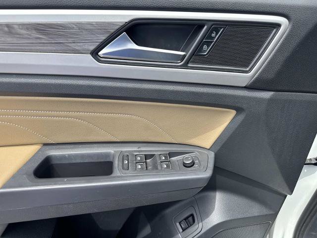 Used 2021 Volkswagen Atlas Cross Sport SE FWD image 19