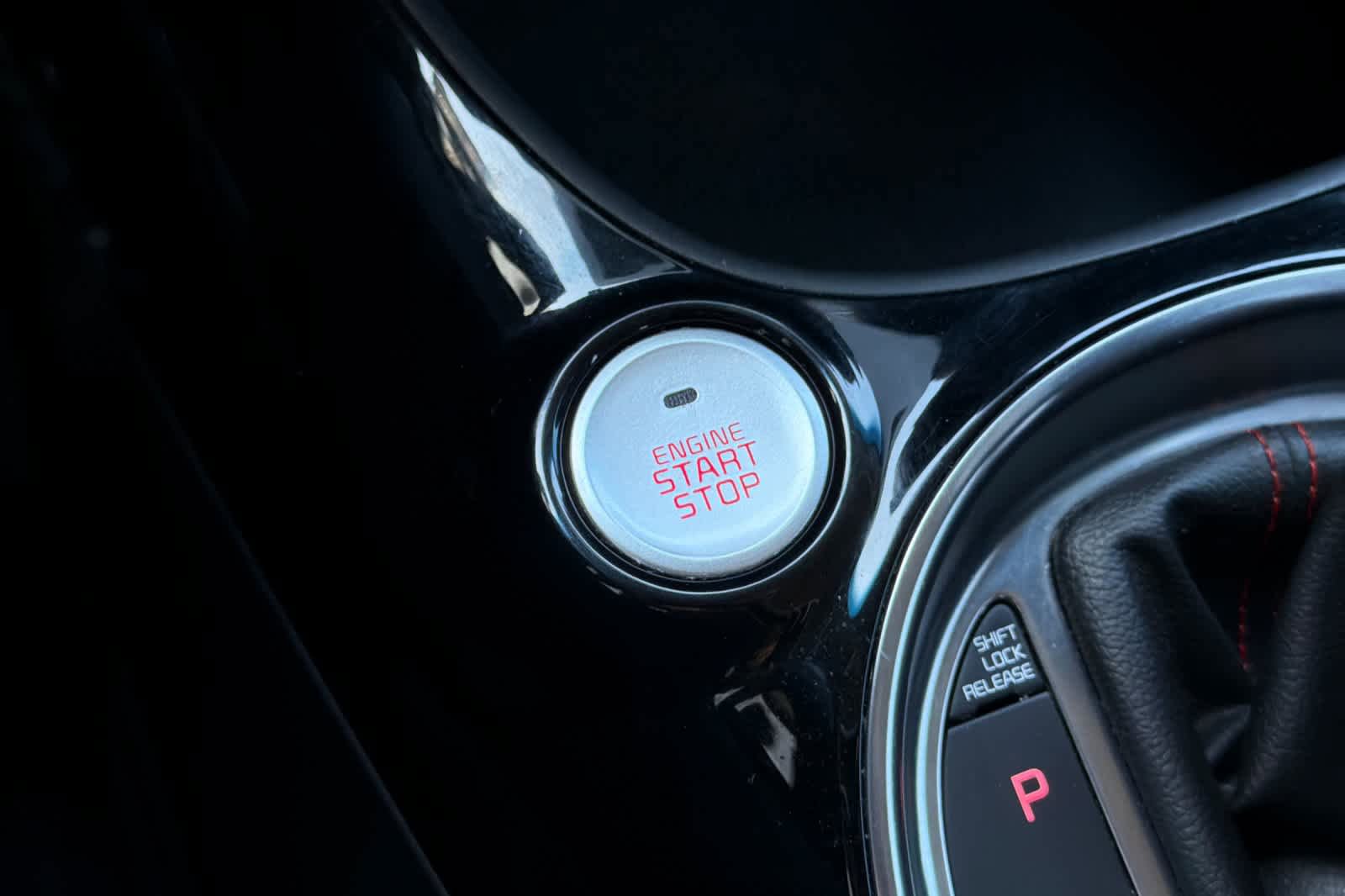 Used 2018 Kia Soul ! FWD image 22