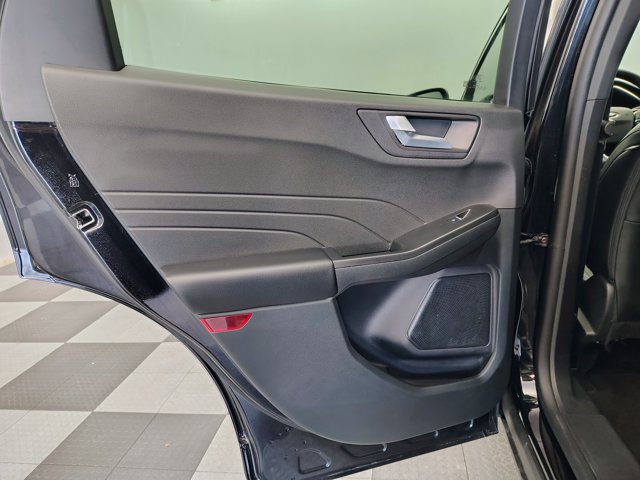 Certified 2025 Ford Escape Platinum AWD/4WD image 11