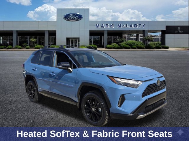 Used 2025 Toyota RAV4 XSE w/ Advanced Technology Package AWD/4WD image 8