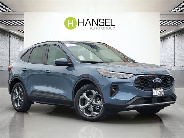 Certified 2025 Ford Escape ST-Line Select w/ Tech Pack #1 AWD/4WD image 1