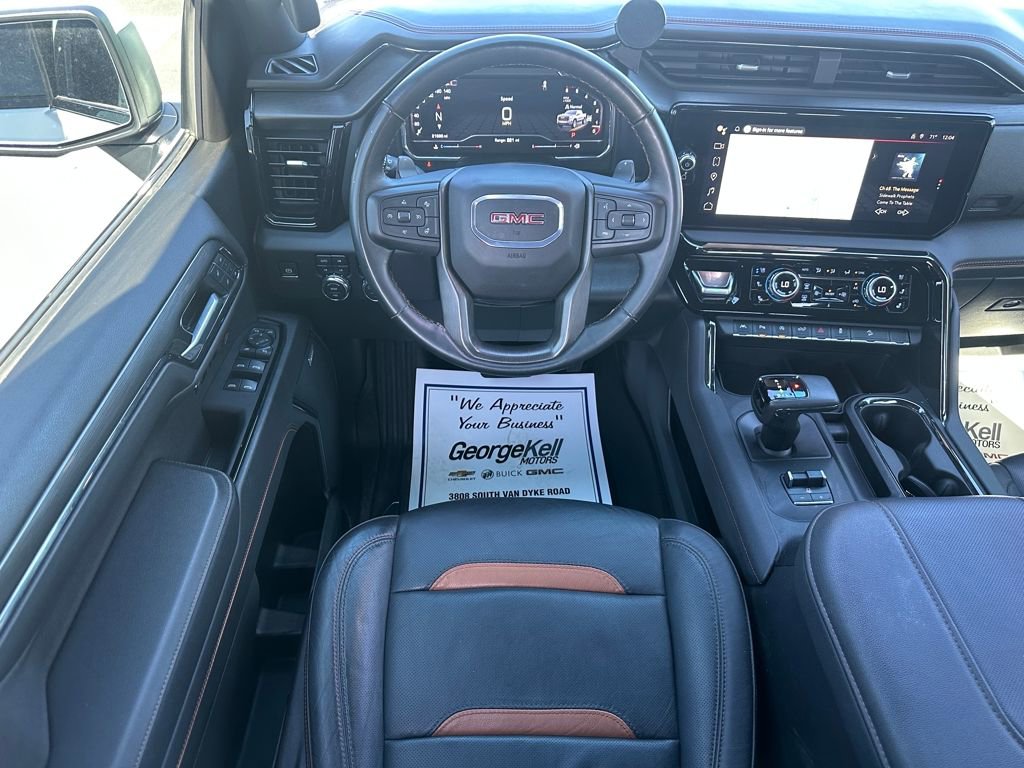 Used 2024 GMC Sierra 1500 AT4 w/ AT4 Premium Package image 6