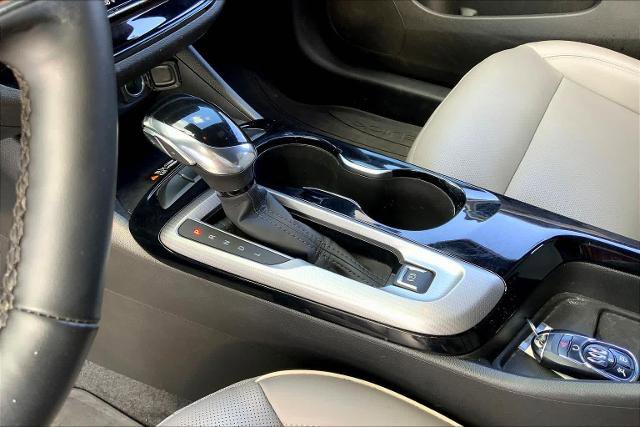 Used 2024 Buick Envista Avenir image 16