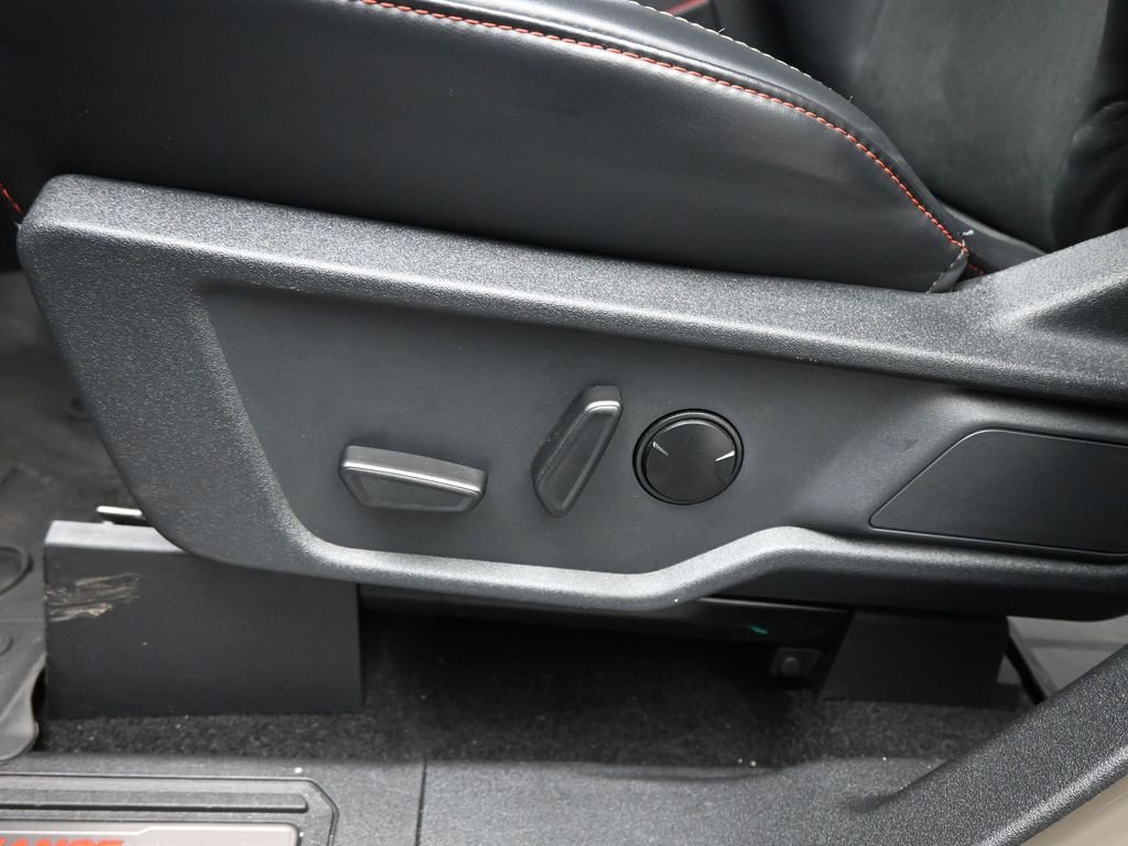 Certified 2025 Ford Bronco Raptor w/ Interior Carbon Fiber Pack image 11