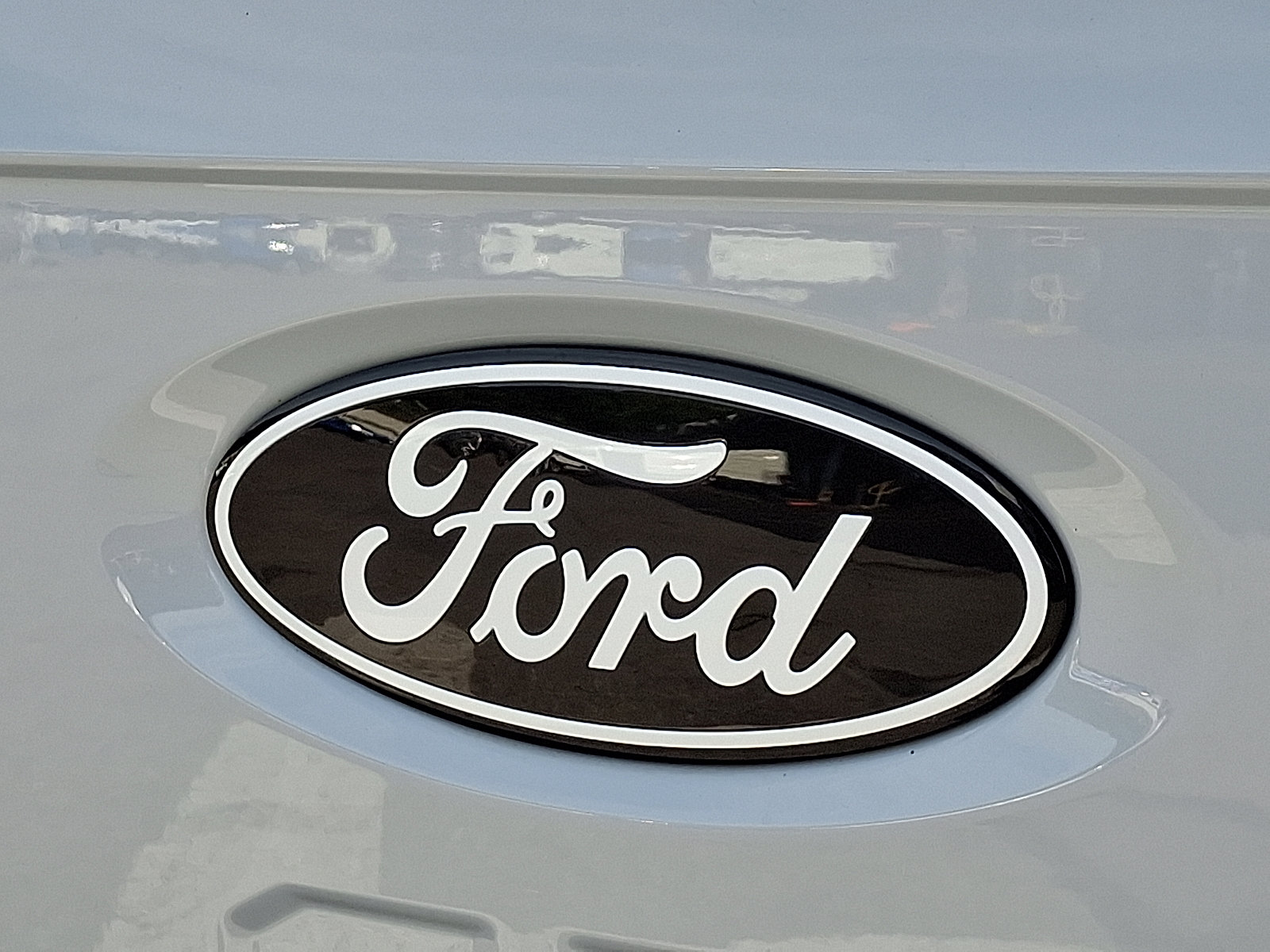 Certified 2025 Ford F150 XLT w/ Equipment Group 302A MID AWD/4WD image 29