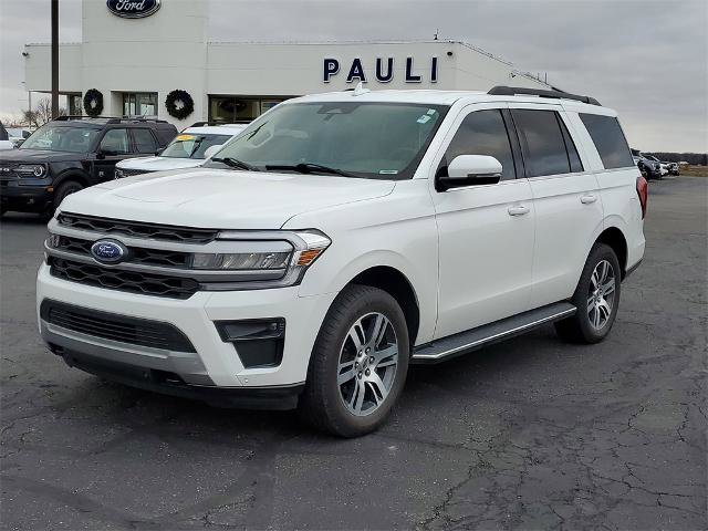 Certified 2022 Ford Expedition XLT image 2