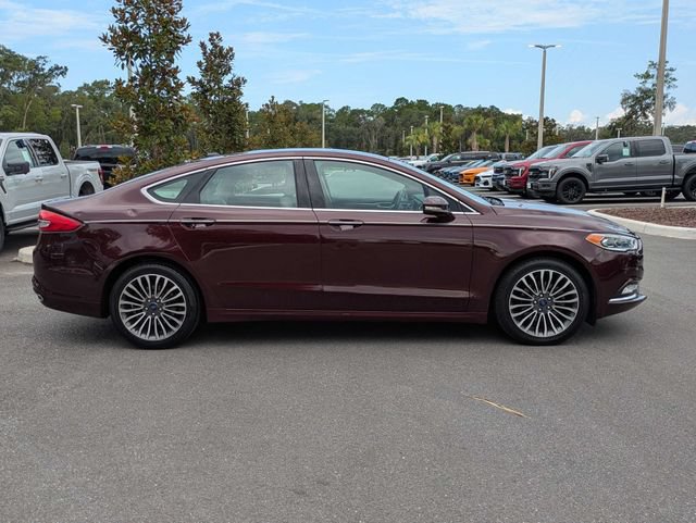 Certified 2017 Ford Fusion SE w/ Fusion SE Technology Package FWD image 3