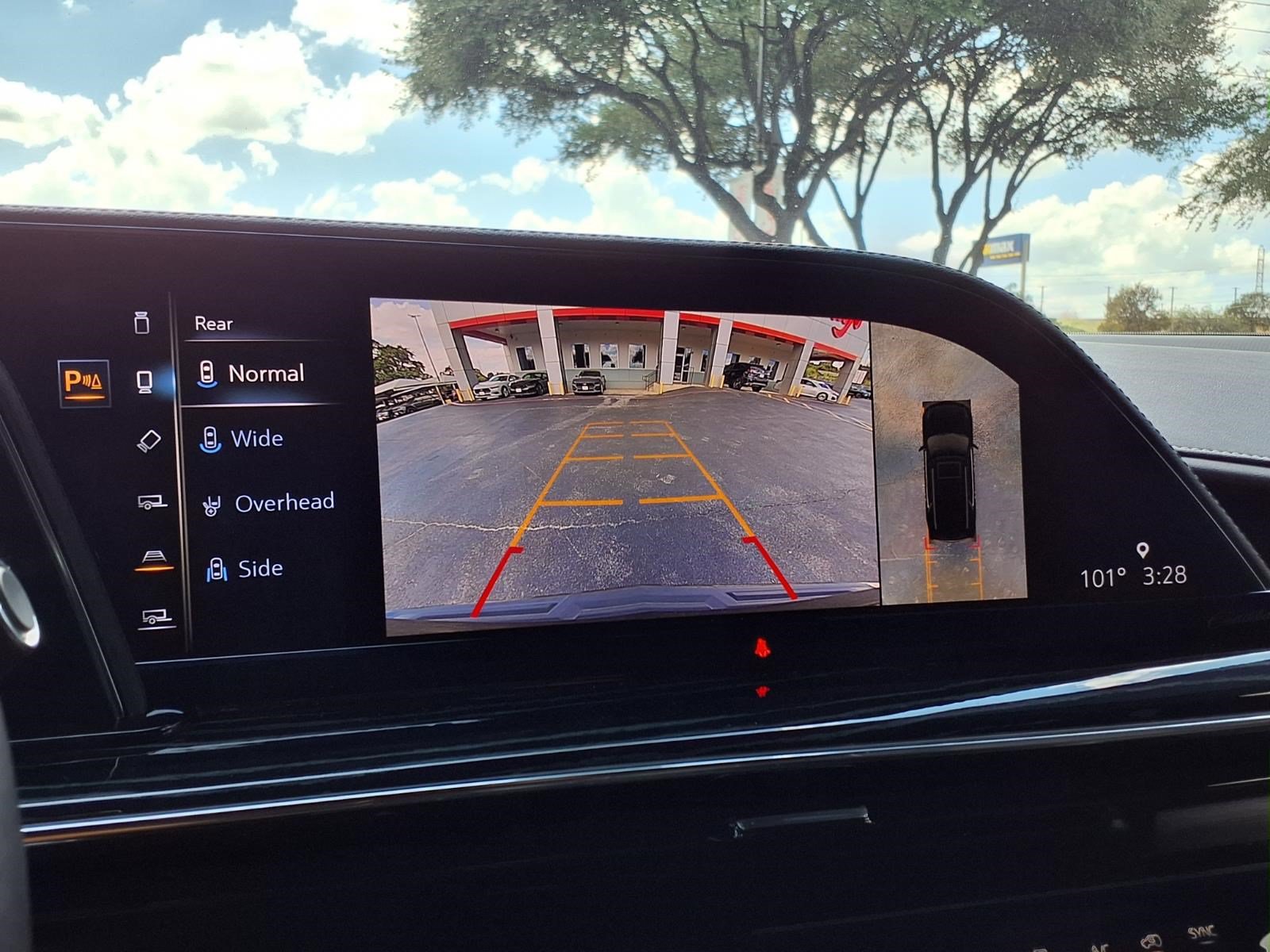 Used 2022 Cadillac Escalade Sport w/ LPO, ONYX Package RWD image 17