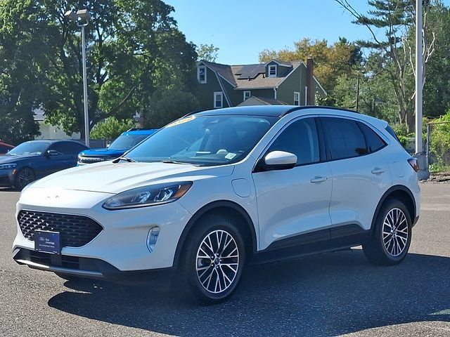 Certified 2022 Ford Escape SEL w/ Technology Package FWD image 3