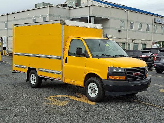 Used 2021 GMC Savana 3500 w/ Power Convenience Package RWD image 3