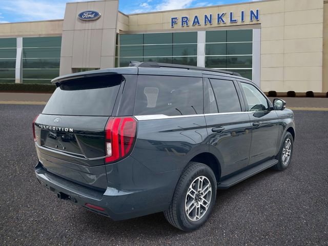 Certified 2025 Ford Expedition Active image 5