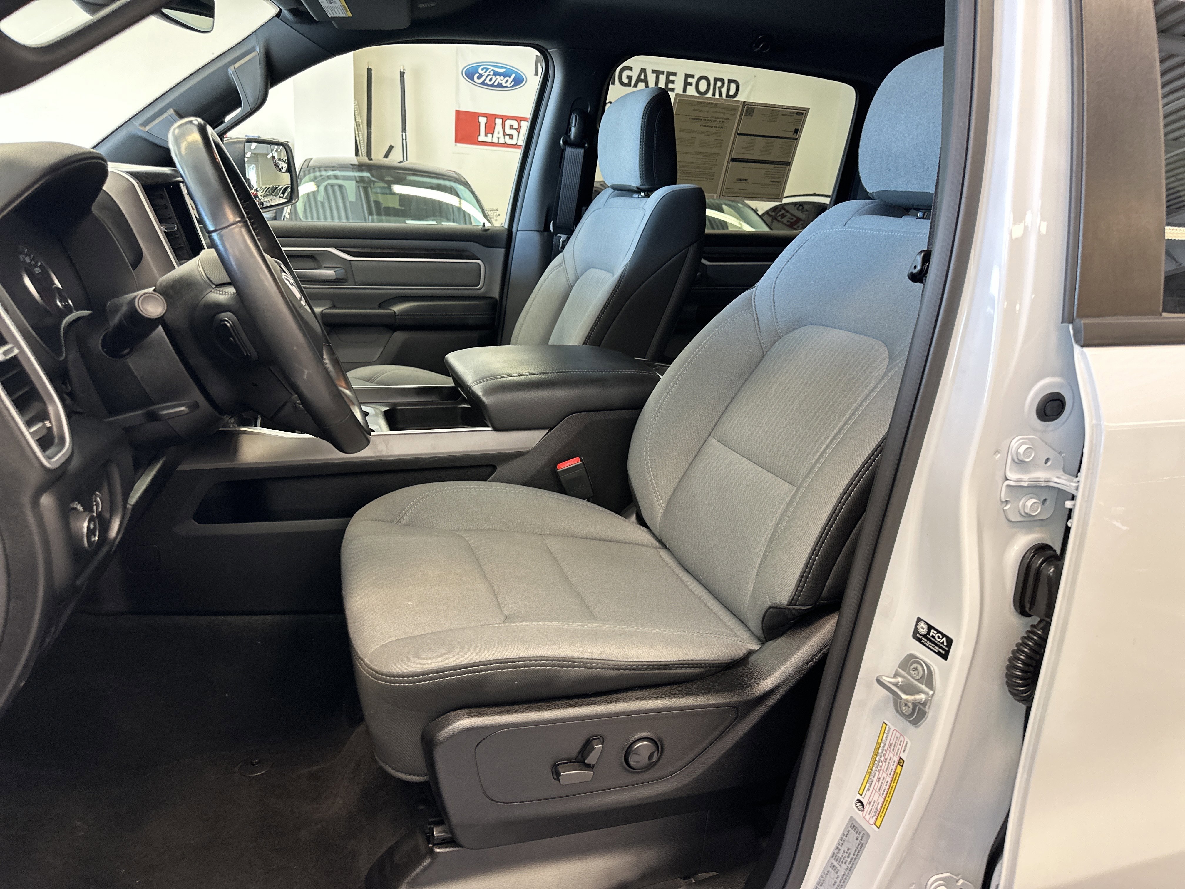 Used 2022 RAM 1500 Big Horn image 13