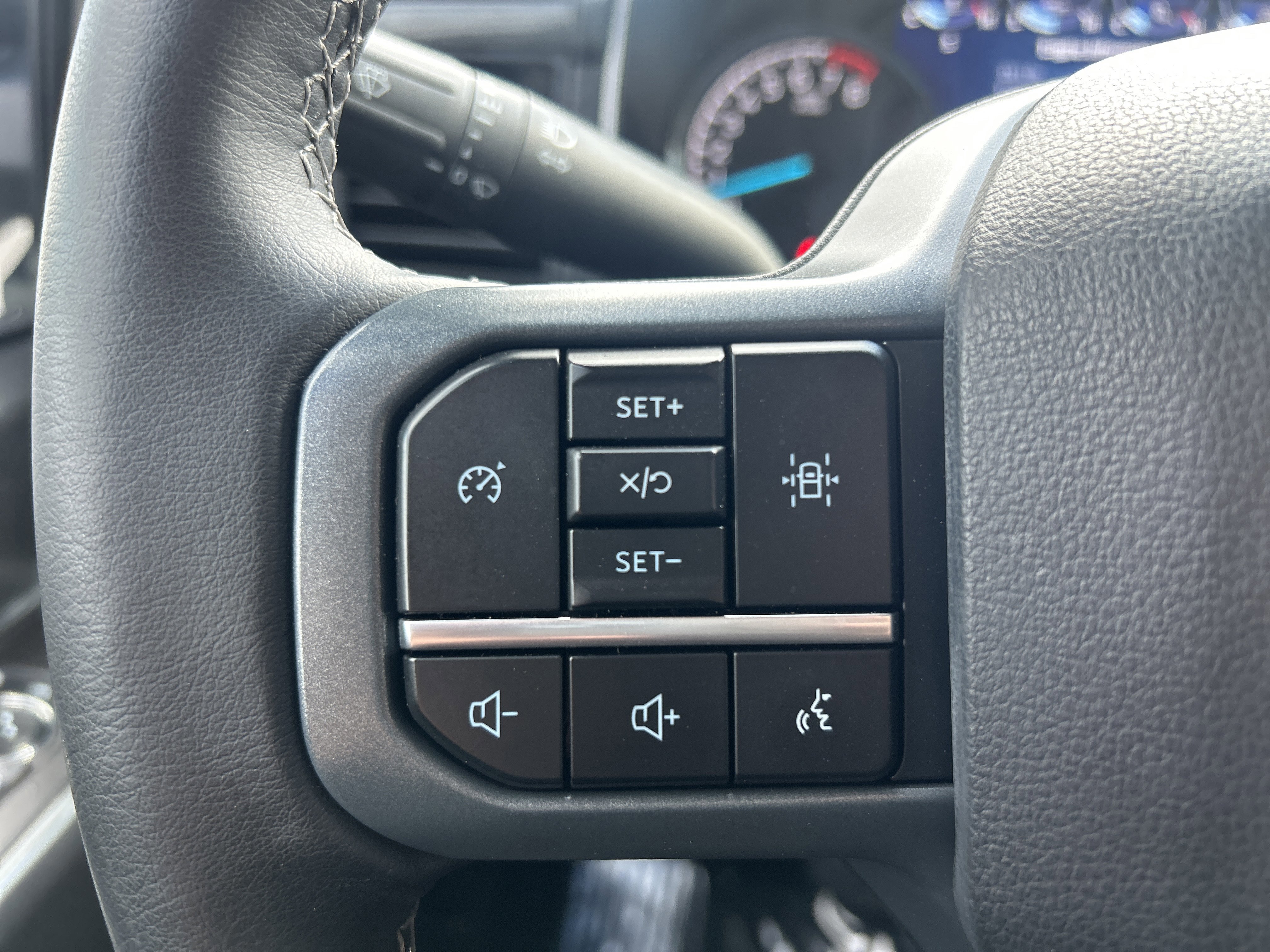 Certified 2023 Ford F150 XLT w/ Equipment Group 302A High image 17