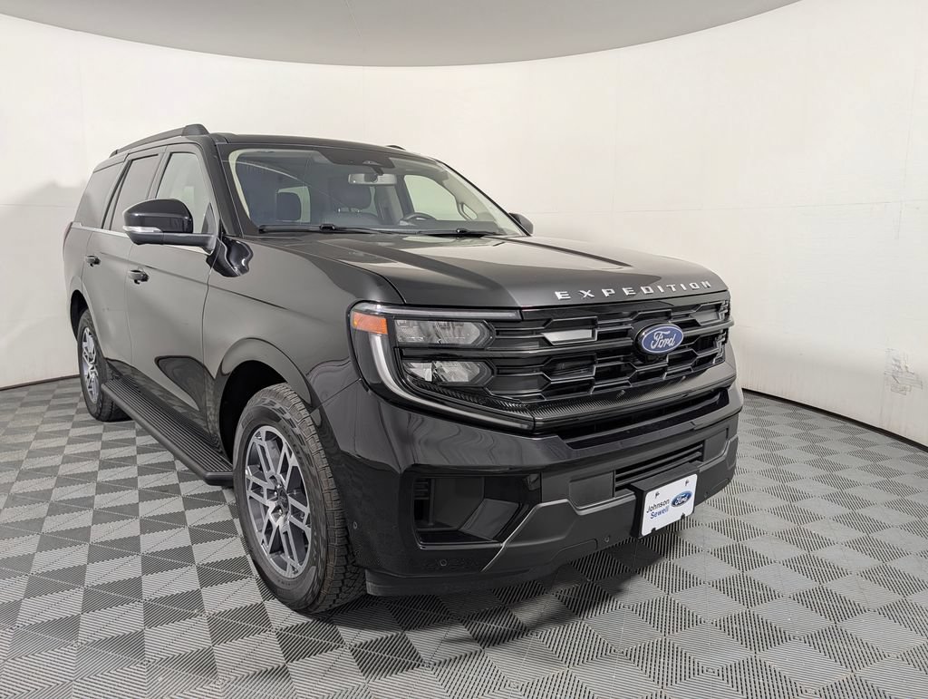 Certified 2025 Ford Expedition Active