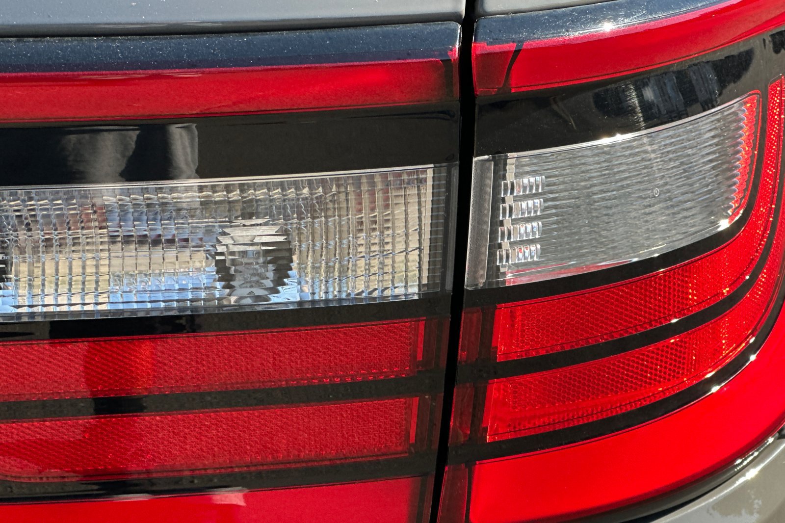 Used 2023 Dodge Durango SXT Launch Edition RWD image 49