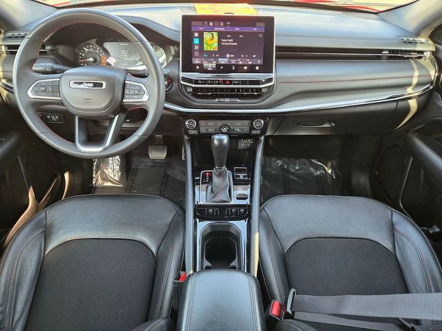 Used 2023 Jeep Compass Trailhawk image 9