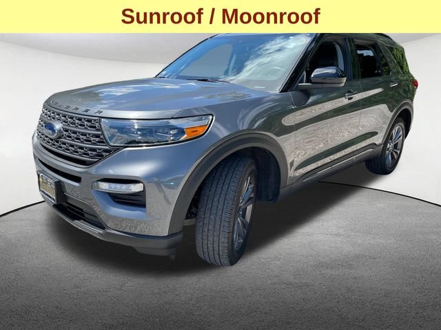Certified 2022 Ford Explorer XLT w/ Equipment Group 202A AWD/4WD image 6