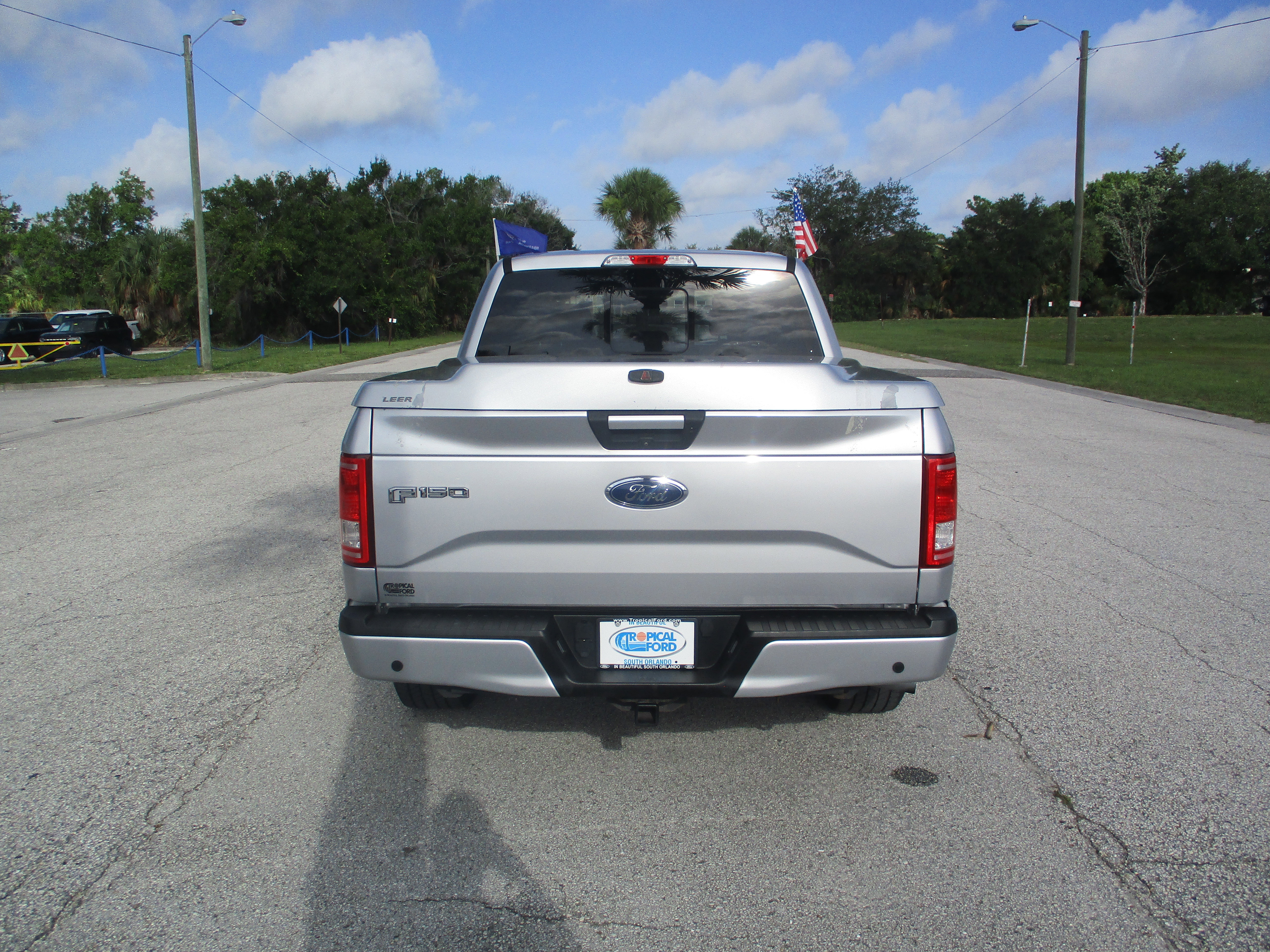 Certified 2017 Ford F150 XLT w/ Equipment Group 302A Luxury RWD image 6