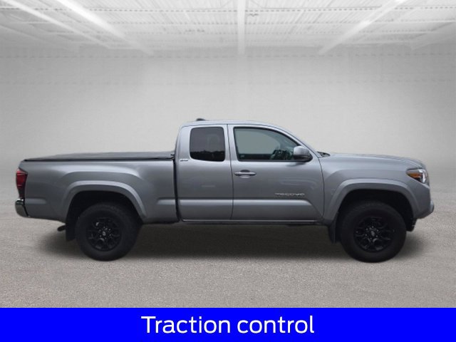 Used 2021 Toyota Tacoma SR5 AWD/4WD image 10