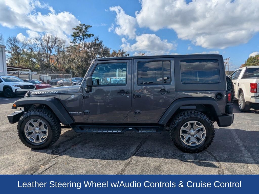 Used 2017 Jeep Wrangler Unlimited Rubicon w/ Connectivity Group image 7