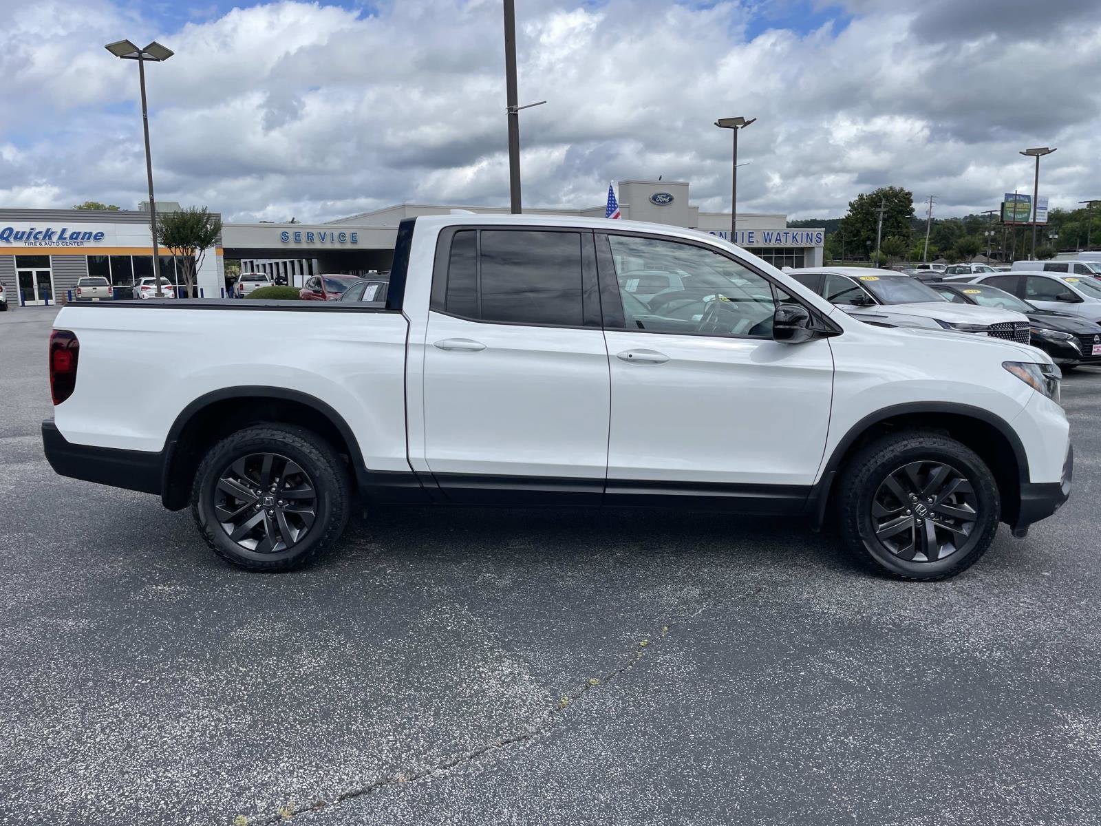 Used 2021 Honda Ridgeline Sport image 2