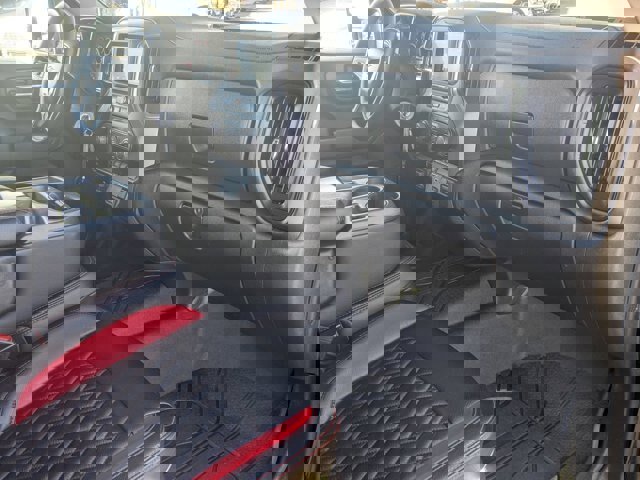 Used 2022 Chevrolet Silverado 2500 Custom w/ Custom Value Package image 36