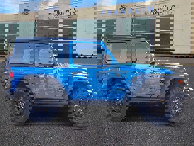 Used 2024 Jeep Wrangler Willys image 6