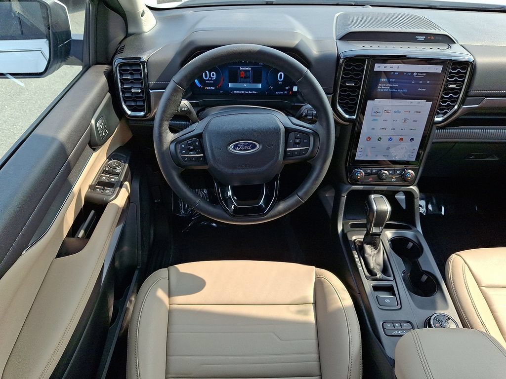 Certified 2025 Ford Ranger Lariat w/ FX4 Off-Road Package AWD/4WD image 11