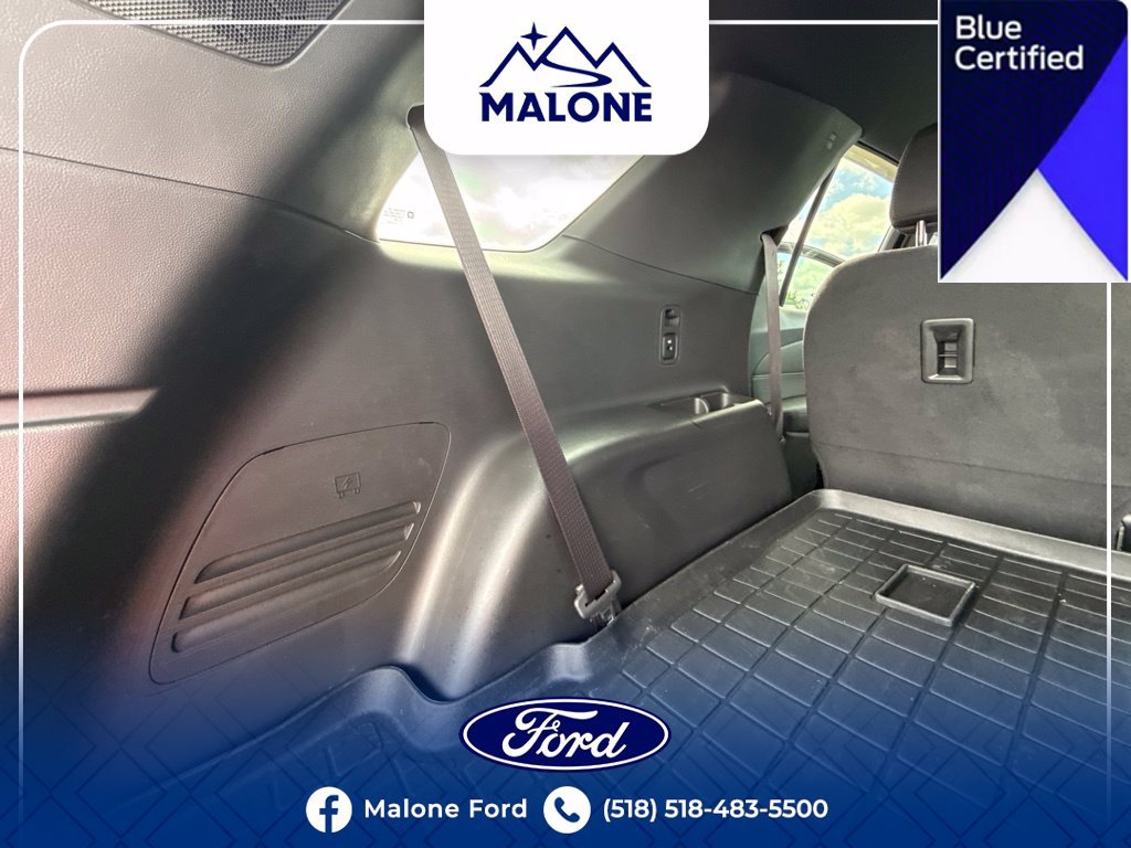 Used 2023 Chevrolet Traverse LT AWD/4WD image 41