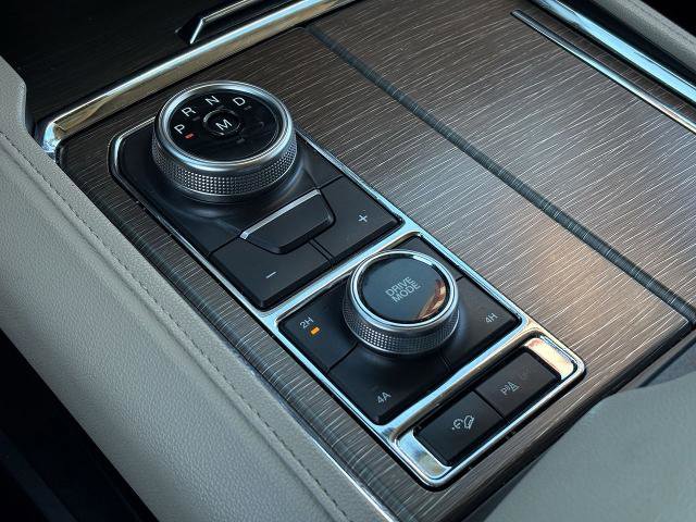 Certified 2023 Ford Expedition Limited image 18