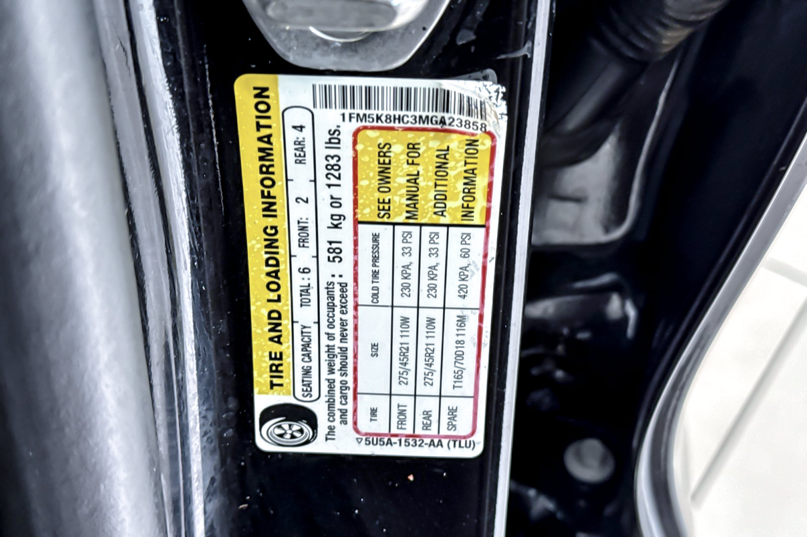 Certified 2021 Ford Explorer Platinum w/ Equipment Group 601A AWD/4WD image 29