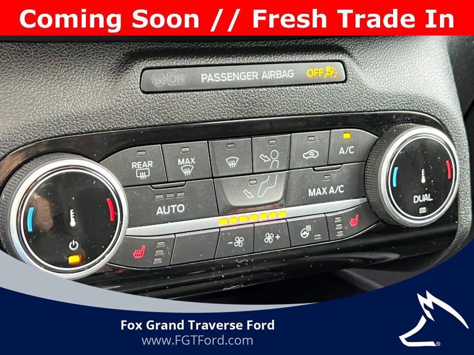 Certified 2022 Ford Escape SEL w/ SEL Stealth AWD Package image 27