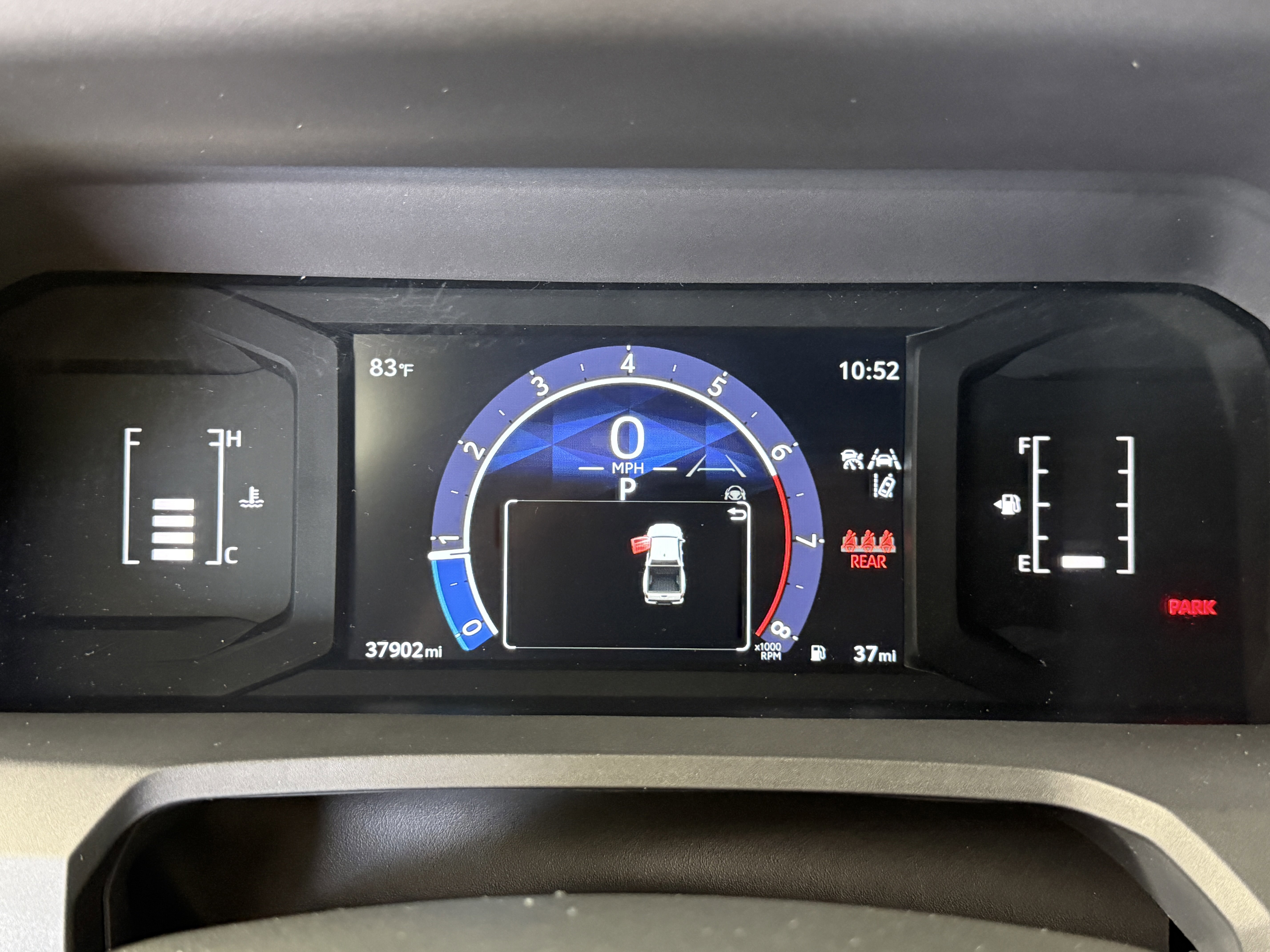 Used 2024 Toyota Tacoma SR5 w/ SR5 Upgrade Package image 29