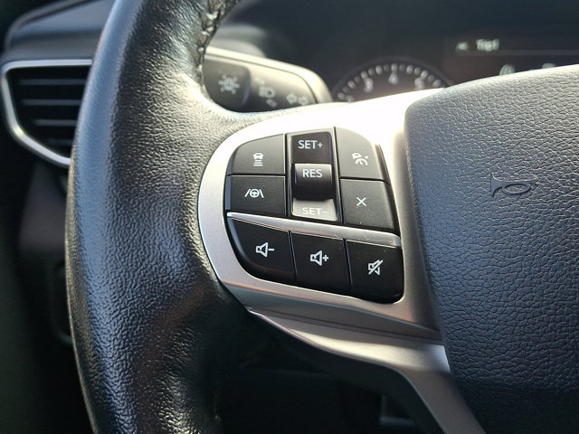 Certified 2021 Ford Explorer XLT w/ Equipment Group 202A AWD/4WD image 29