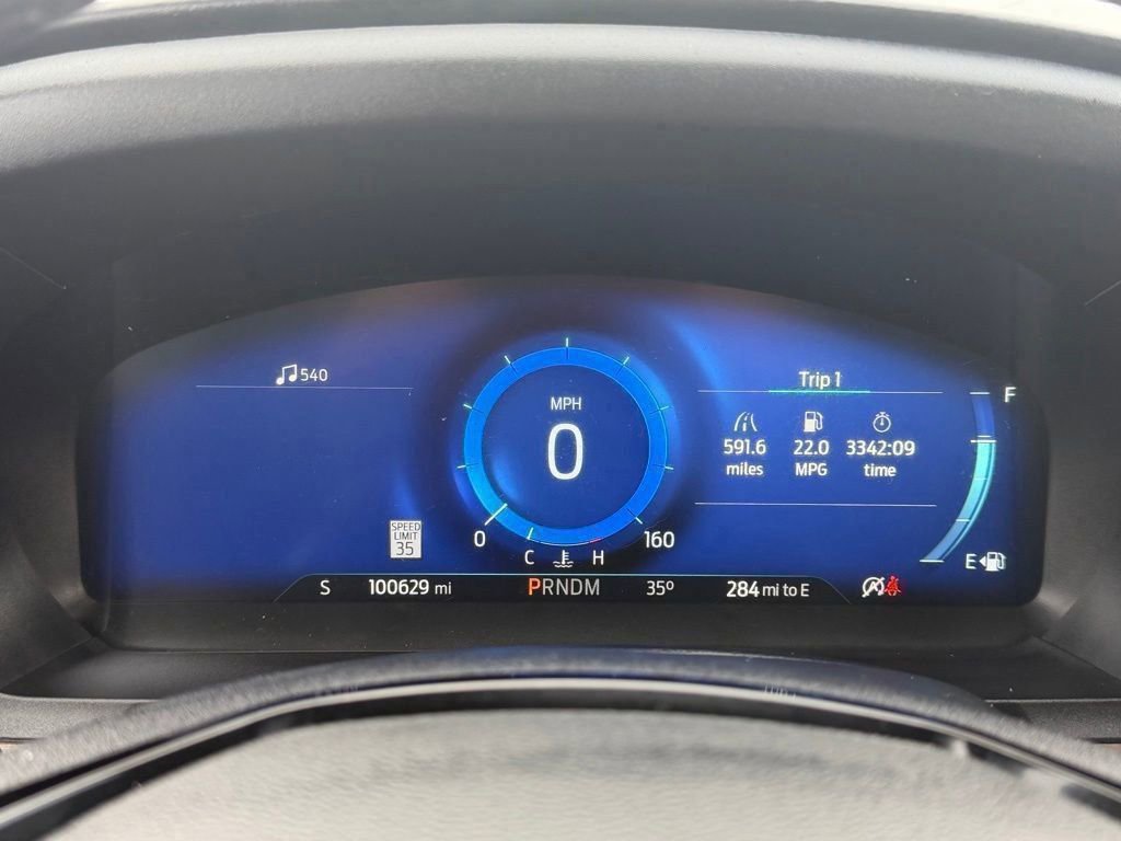 Certified 2021 Ford Explorer Platinum w/ Equipment Group 601A image 17