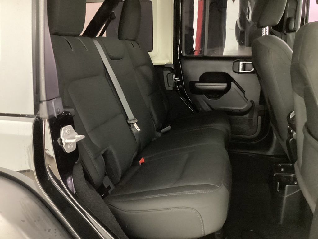 Used 2020 Jeep Wrangler Unlimited Sport S AWD/4WD image 27