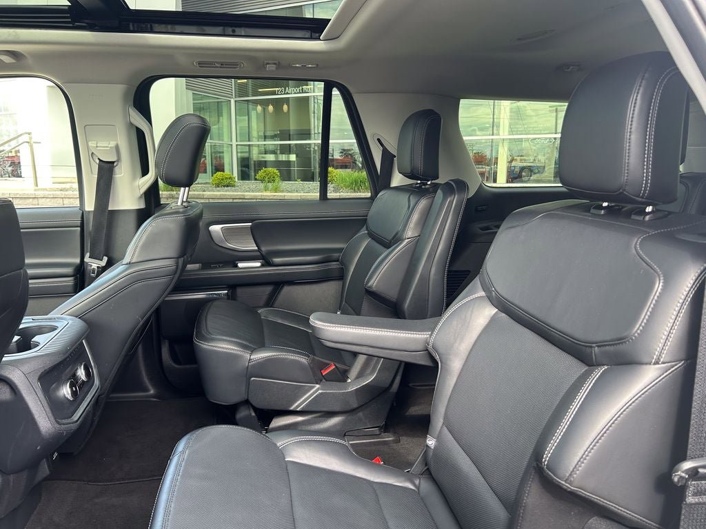 Certified 2025 Ford Expedition Max Platinum AWD/4WD image 13