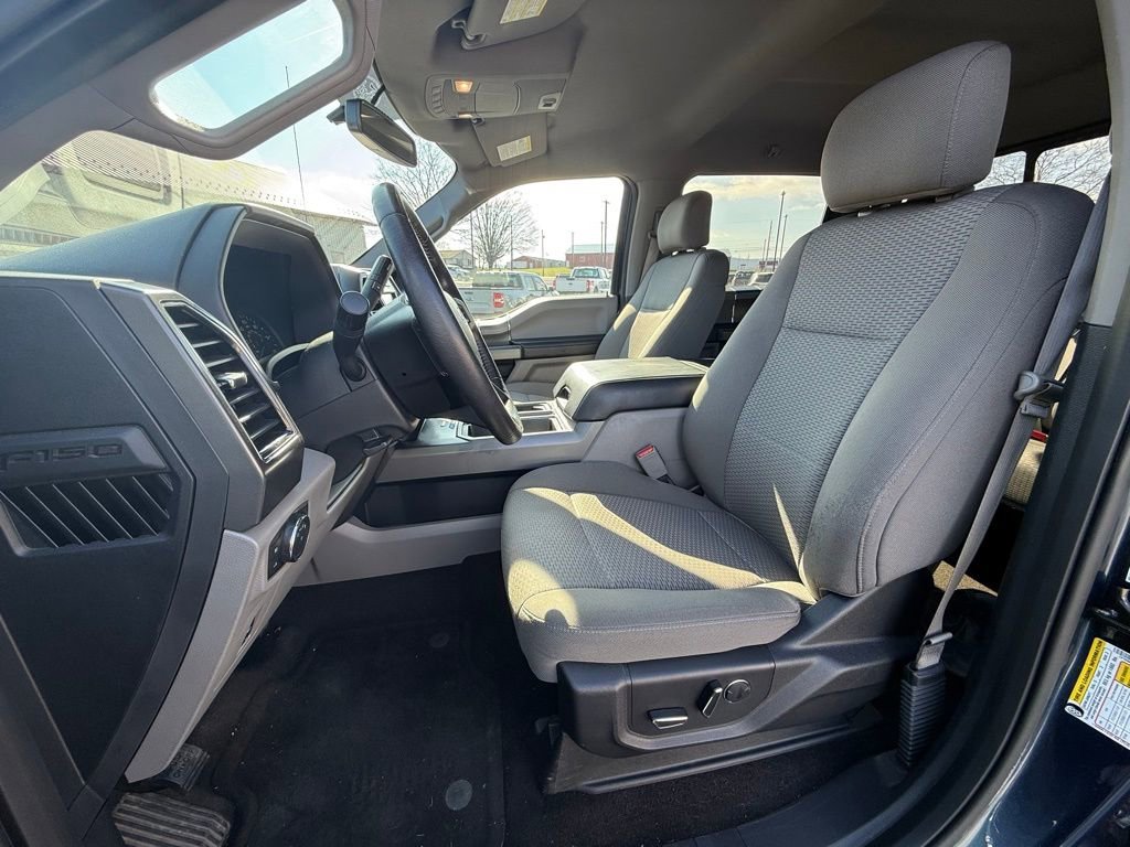 Certified 2017 Ford F150 XLT w/ Equipment Group 302A Luxury image 4