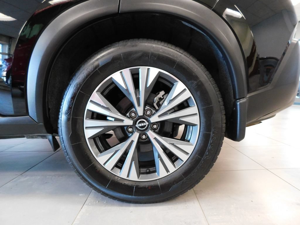 Used 2023 Nissan Rogue SV FWD image 7
