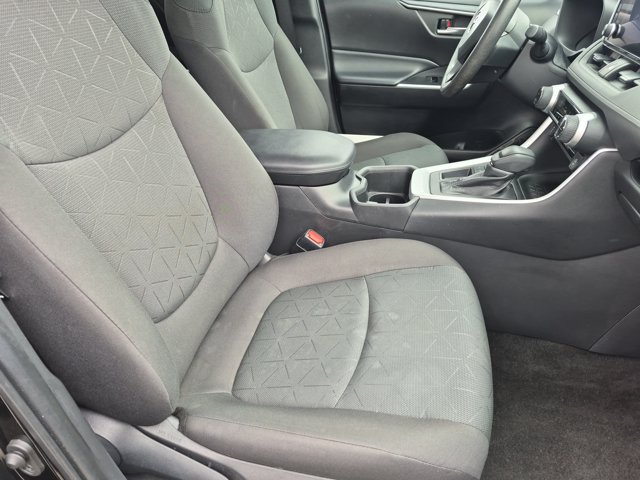 Used 2023 Toyota RAV4 XLE FWD image 35