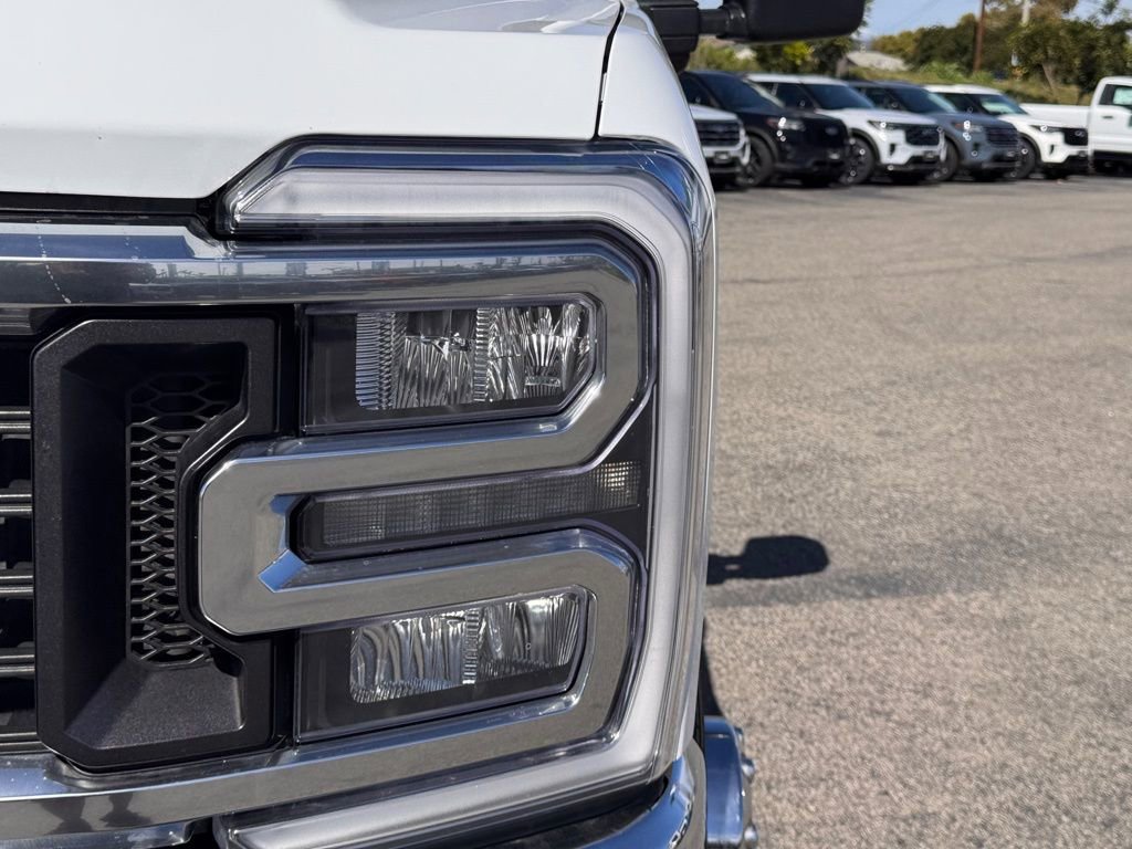 Certified 2024 Ford F350 Lariat w/ Lariat Ultimate Package image 8