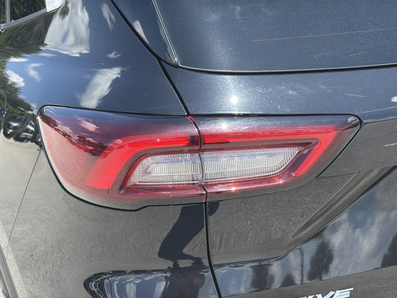 Certified 2024 Ford Escape Active FWD image 7
