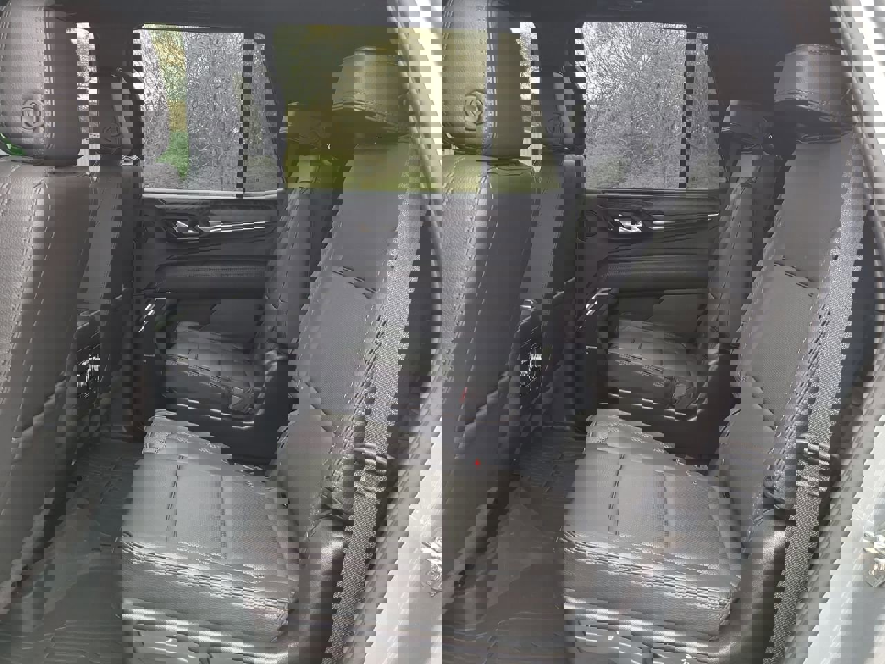 Used 2023 GMC Yukon Denali w/ Max Trailering Package image 12