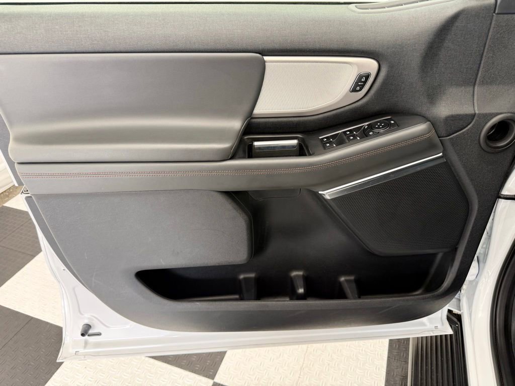 Certified 2025 Ford Expedition Max Active AWD/4WD image 19