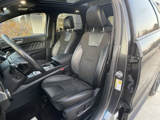 Certified 2020 Ford Edge ST w/ Equipment Group 401A image 16