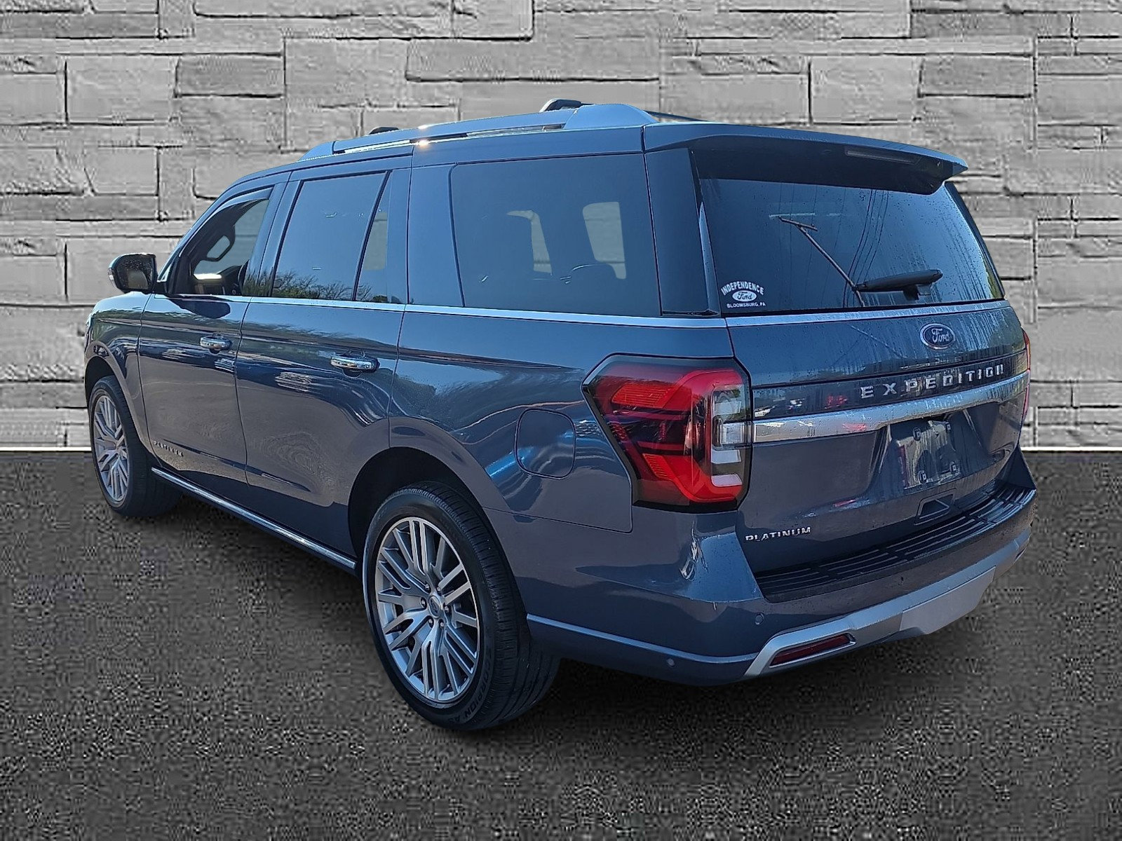 Certified 2022 Ford Expedition Platinum AWD/4WD image 8