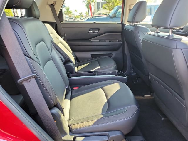 Used 2022 Nissan Pathfinder SL w/ SL Premium Package image 23