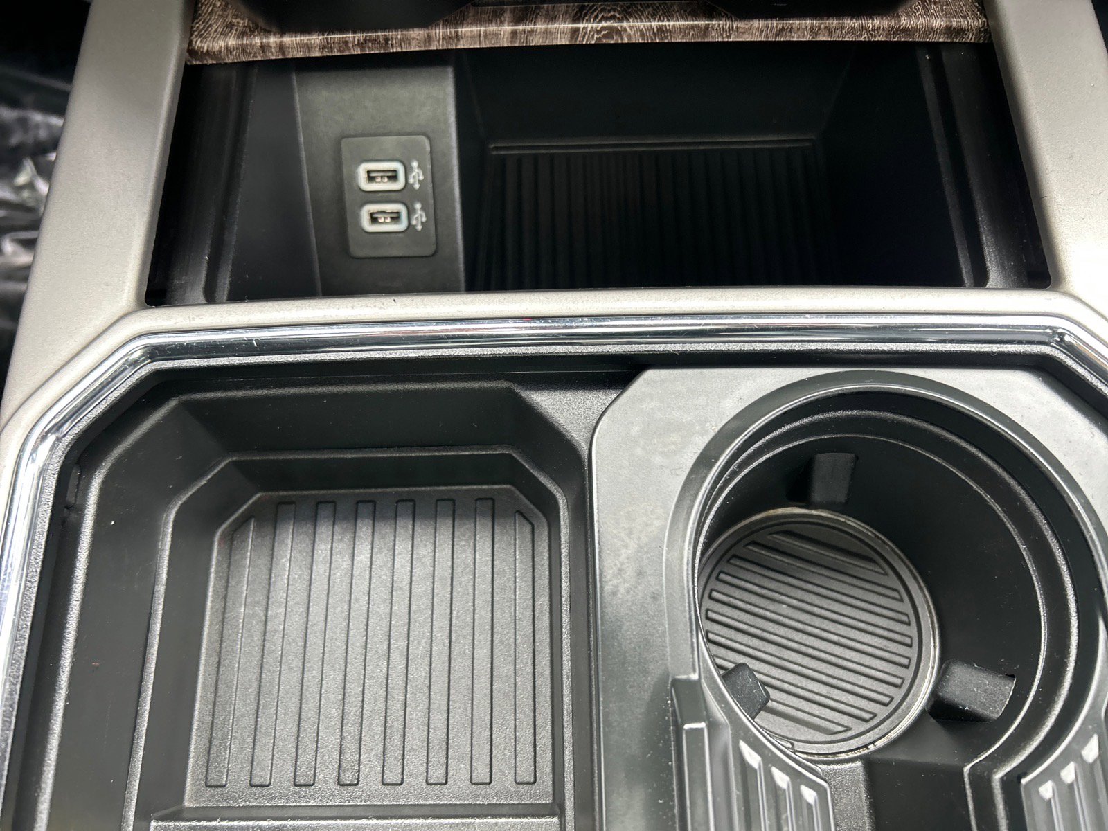 Certified 2017 Ford F250 Lariat w/ Lariat Ultimate Package image 32