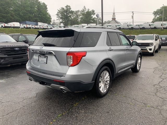 Certified 2022 Ford Explorer Limited w/ Equipment Group 301A RWD image 9
